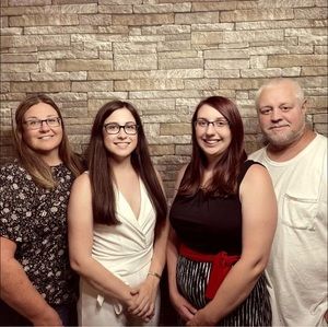 Meet your Posher, Joyce